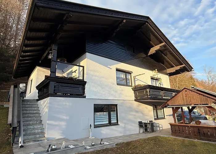 Ursula Velden * Velden am Wörthersee